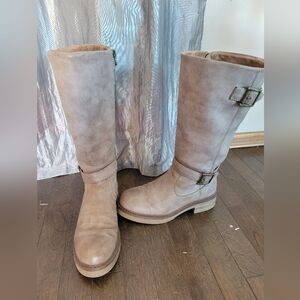Like New 7.5 Blowfish boots